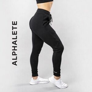 Identity Jogger - Black - M - Alphalete